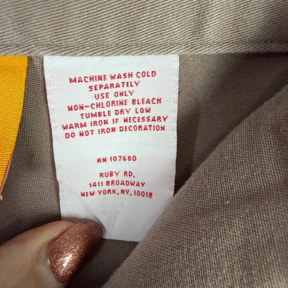 Ruby Rd Woman's 20W Taupe Brown Embellished Straight Leg Crop Pants Elastic Back - Picture 8 of 8